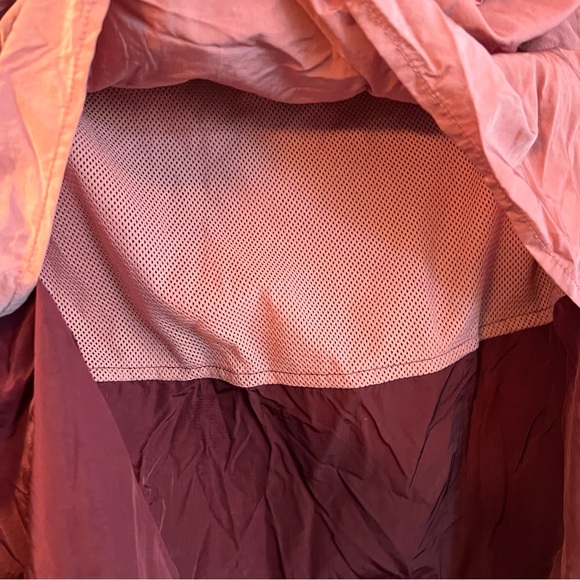 TNA Pink Wind Breaker - Size L - Picture 5 of 5